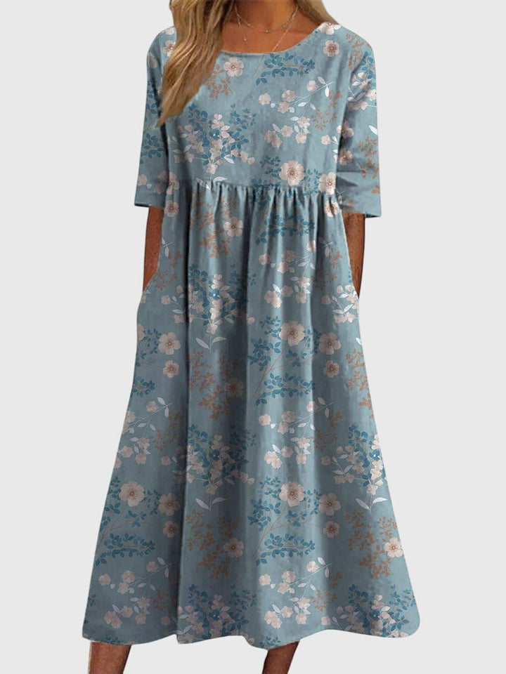 Suzan | Flattering Dress