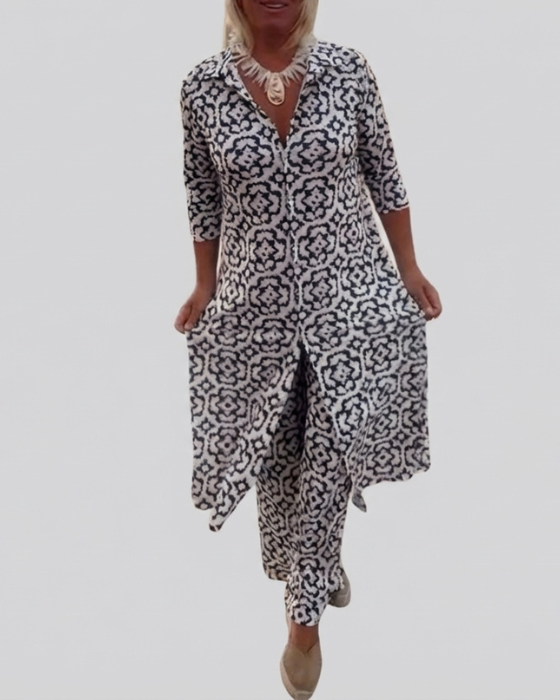 Sara™ | Set with Button Closure